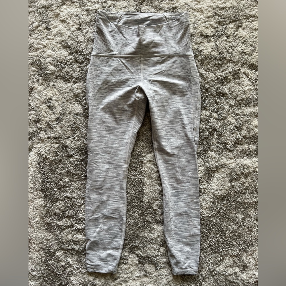 Lululemon leggings size 6